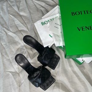 Bottega Veneta heels
